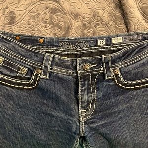 Miss Me Skinny size 30 JE5639SR